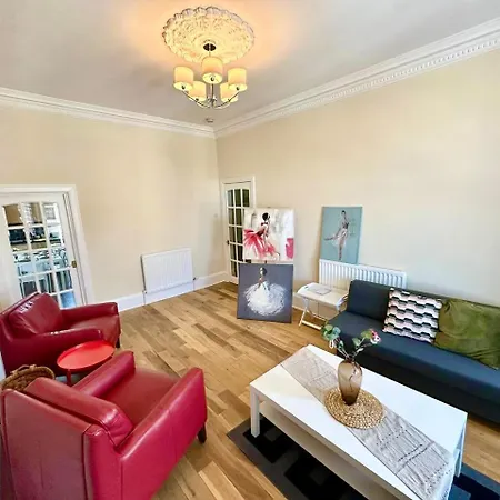 Dumbarton Cosy Home, Loch Lomond Exterior photo